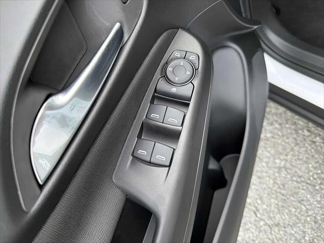 2026 Buick NV Preferred FWD