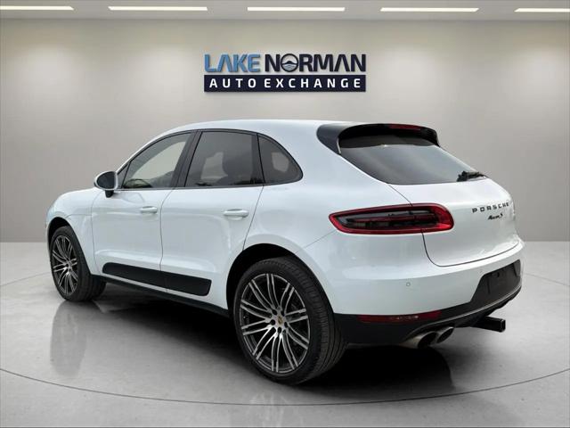 2016 Porsche Macan S