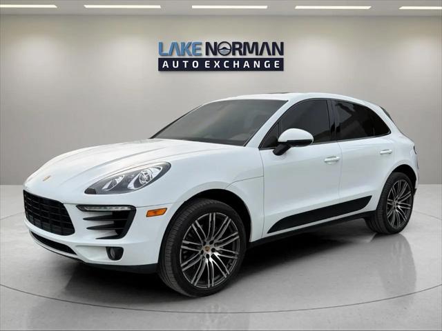 2016 Porsche Macan S