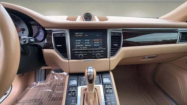 2016 Porsche Macan S