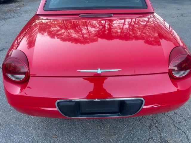2002 Ford Thunderbird Deluxe