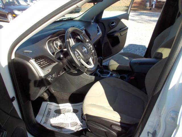 2016 Jeep Cherokee Latitude