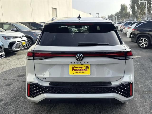 2026 Volkswagen Tiguan SE R-Line Black