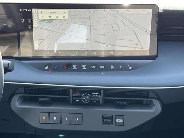2026 Nissan LEAF PLATINUM+