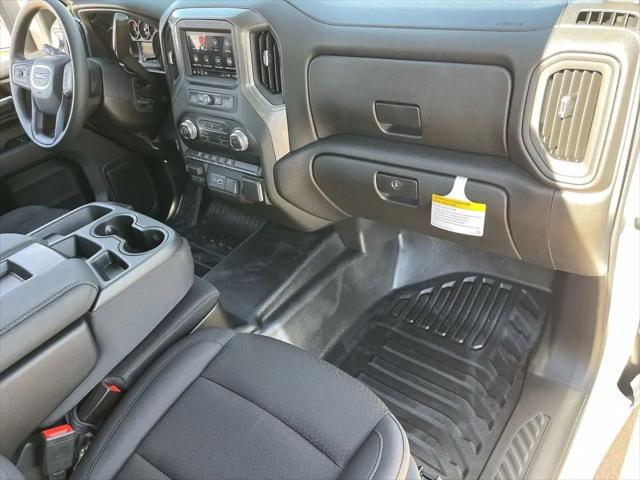 2026 GMC Sierra 2500HD Crew Cab, Standard Bed, Pro, 4WD