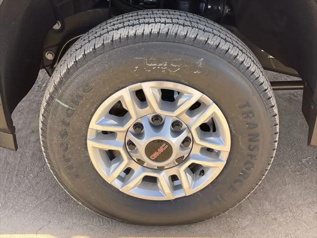 2026 GMC Sierra 2500HD Crew Cab, Standard Bed, Pro, 4WD