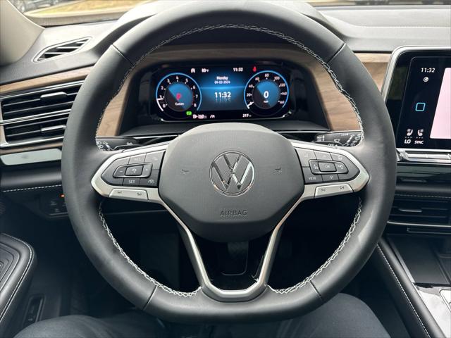 2026 Volkswagen Atlas SE with Technology