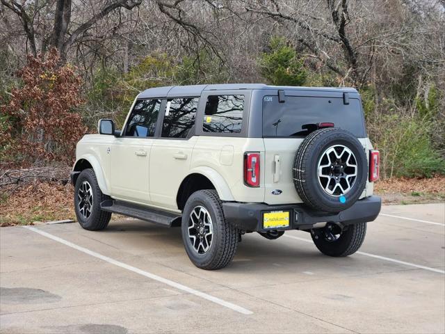 2025 Ford Bronco Outer Banks