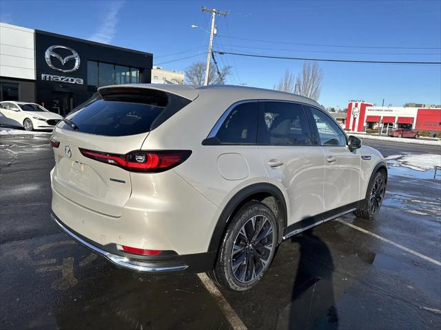 2026 Mazda X-90 Premium Plus