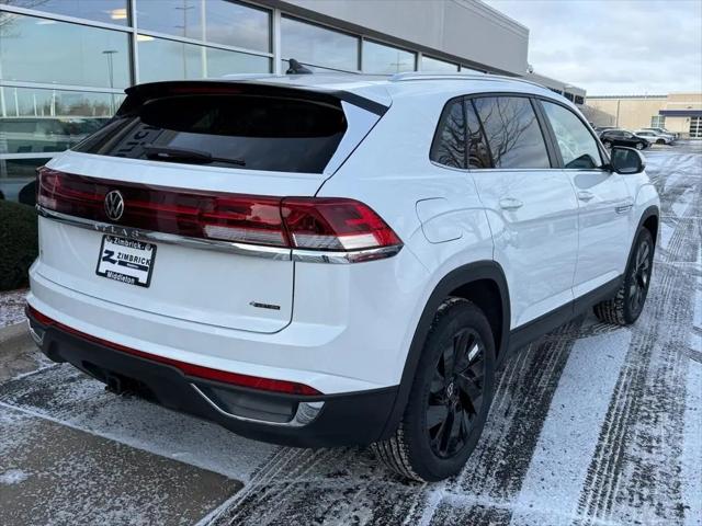 2026 Volkswagen Atlas Cross Sport SE with Technology