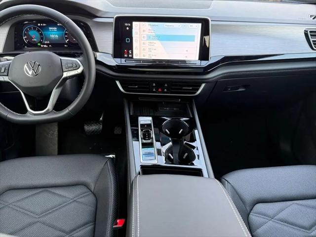 2026 Volkswagen Atlas Cross Sport SE with Technology