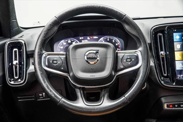 2021 Volvo XC40 T5 Inscription