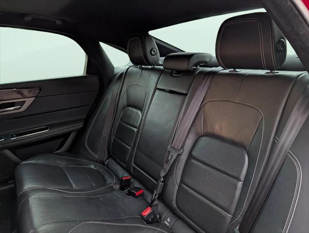 2018 Jaguar XF S