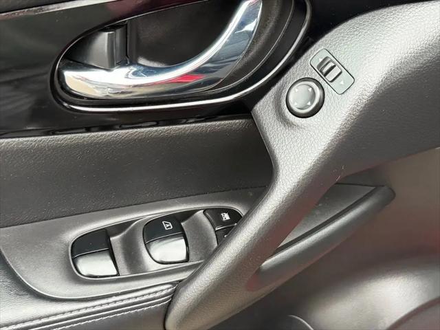 2018 Nissan Rogue Sport SV