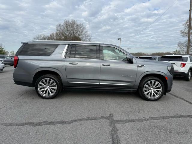 2022 GMC Yukon XL 4WD Denali