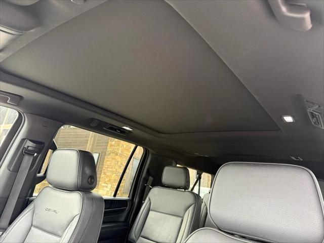 2022 GMC Yukon XL 4WD Denali