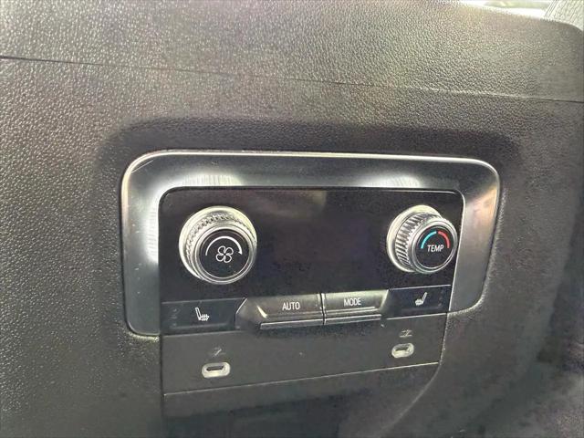 2022 GMC Yukon XL 4WD Denali