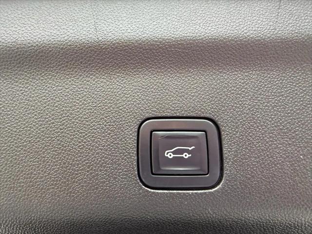 2022 GMC Yukon XL 4WD Denali