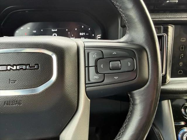2022 GMC Yukon XL 4WD Denali
