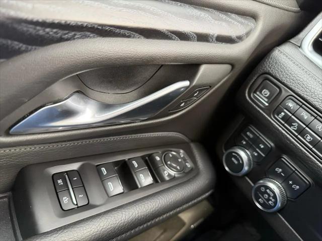 2022 GMC Yukon XL 4WD Denali