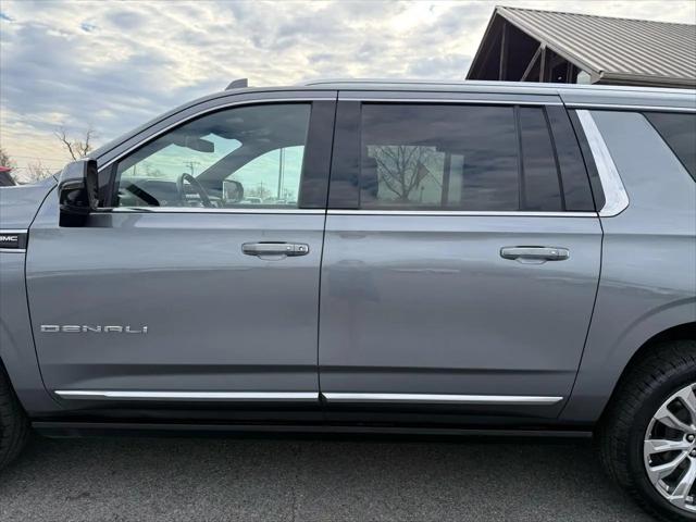 2022 GMC Yukon XL 4WD Denali