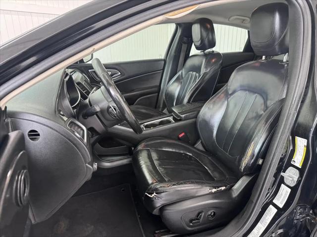 2015 Chrysler 200 C