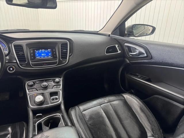 2015 Chrysler 200 C