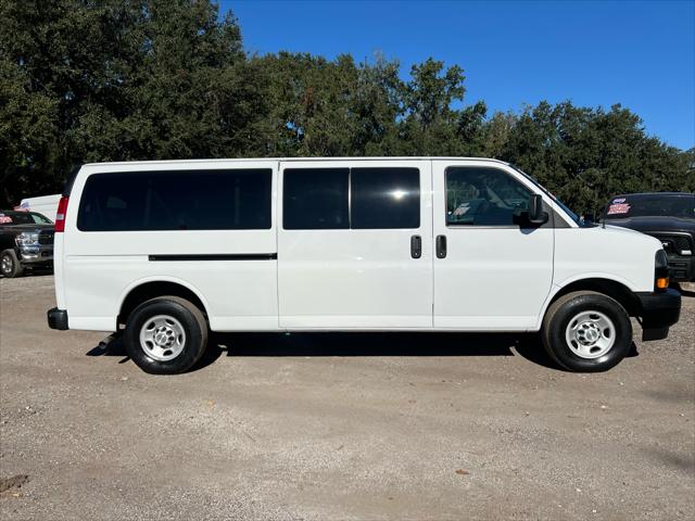 2023 Chevrolet Express Passenger RWD 3500 Extended Wheelbase LS