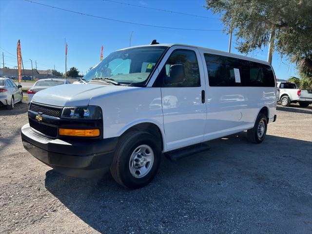 2023 Chevrolet Express Passenger RWD 3500 Extended Wheelbase LS