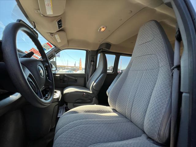 2023 Chevrolet Express Passenger RWD 3500 Extended Wheelbase LS
