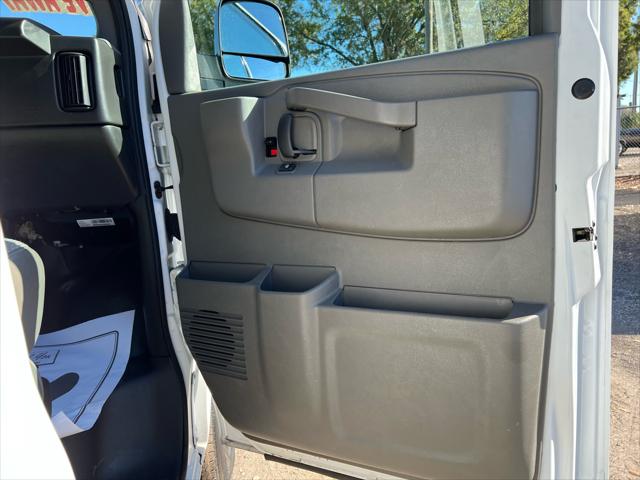 2023 Chevrolet Express Passenger RWD 3500 Extended Wheelbase LS