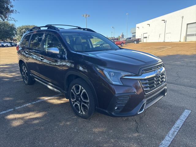2023 Subaru Ascent Touring's photo