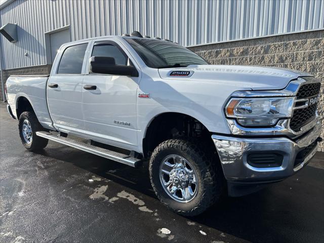2022 RAM 2500 Tradesman Crew Cab 4x4 64 Box