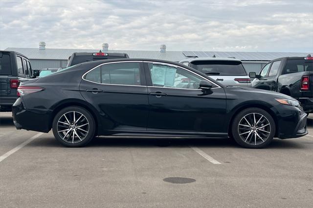 2023 Toyota Camry SE Nightshade Edition