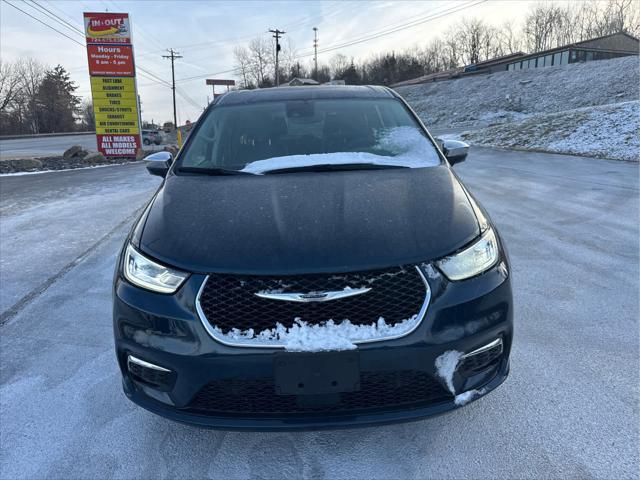 2023 Chrysler Pacifica Hybrid Limited