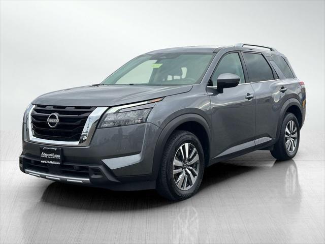 2025 Nissan Pathfinder SL 4WD