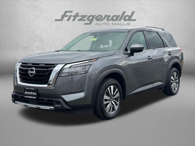 2025 Nissan Pathfinder SL 4WD