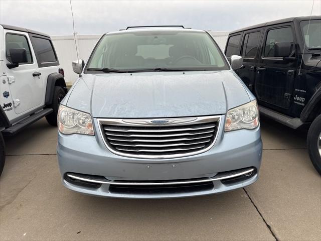 2013 Chrysler Town and Country Touring-L 2013 Chrysler Town and Country Touring-L