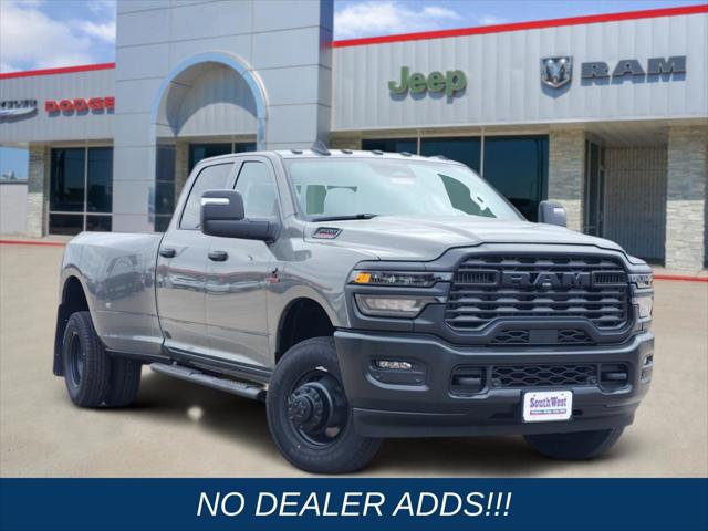 2026 RAM Ram 3500 RAM 3500 TRADESMAN CREW CAB 4X4 8 BOX
