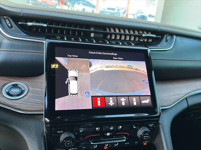 2023 Jeep Grand Cherokee L Summit 4x4