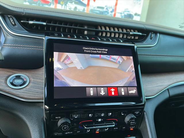 2023 Jeep Grand Cherokee L Summit 4x4