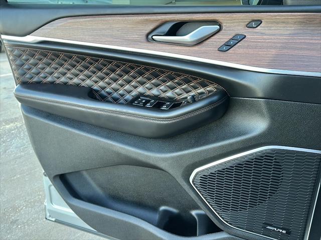 2023 Jeep Grand Cherokee L Summit 4x4