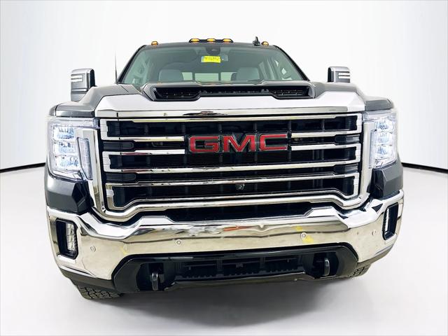 2022 GMC Sierra 3500HD 4WD Crew Cab Standard Bed SLT