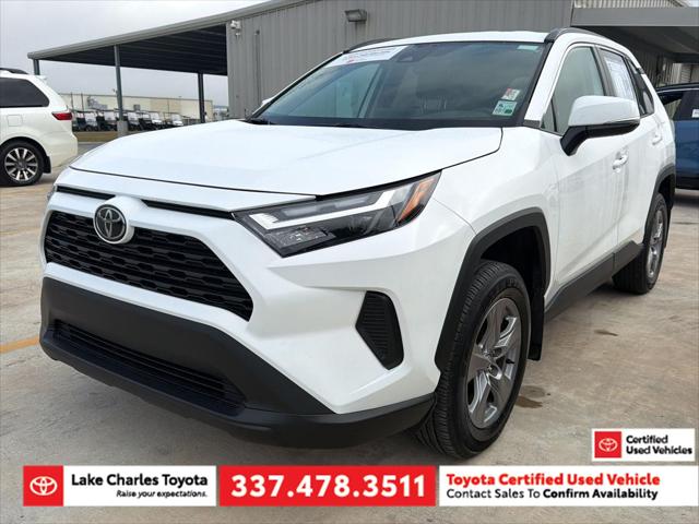 2023 Toyota RAV4 XLE's photo