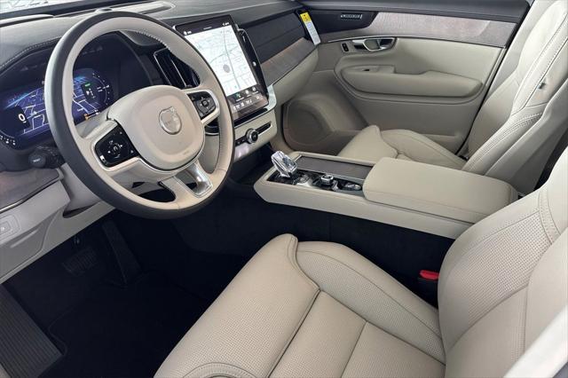 2026 Volvo XC90 Plug-In Hybrid Ultra, T8 AWD, Electric/Gasoline, Bright, 7 Seats