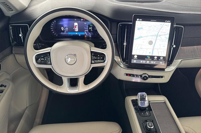 2026 Volvo XC90 Plug-In Hybrid Ultra, T8 AWD, Electric/Gasoline, Bright, 7 Seats