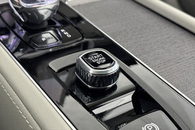 2026 Volvo XC90 Plug-In Hybrid Ultra, T8 AWD, Electric/Gasoline, Bright, 7 Seats
