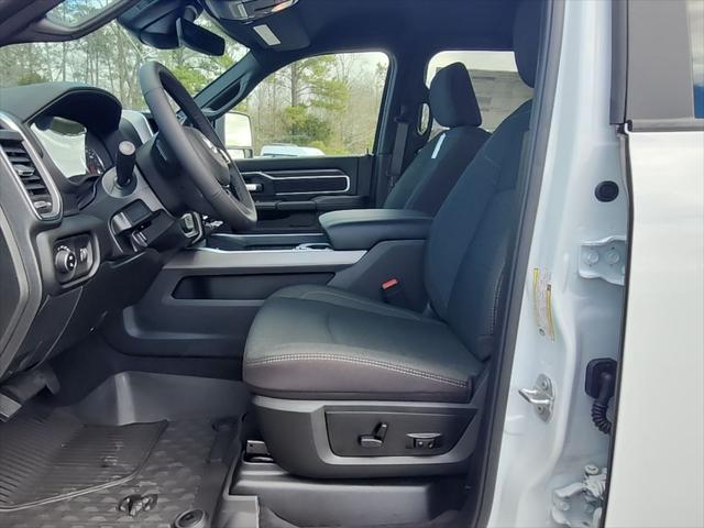2026 Ram 3500 Big Horn Crew Cab 4x4 6'4" Box
