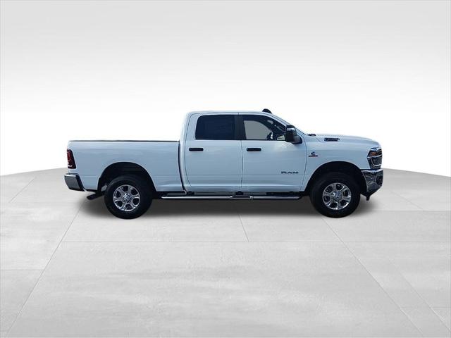2026 Ram 3500 Big Horn Crew Cab 4x4 6'4" Box