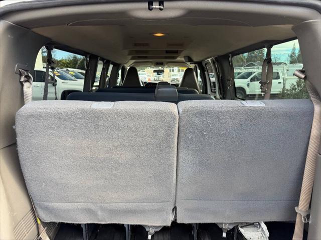 2016 GMC Savana 3500 LS